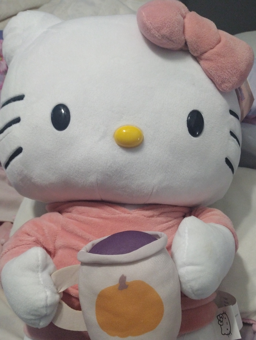 Hello Kitty Fall Greeter Plush Toy in White, Pink with Yellow Nose Cup 17" New